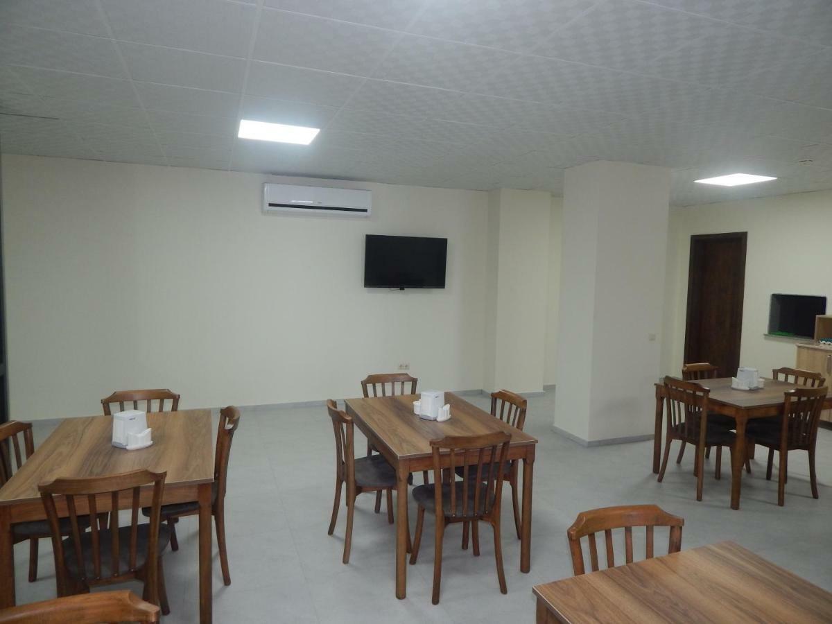 Hotel Belugo Batumi Exterior photo